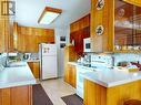 7151 Boswell Street, Powell River, BC  - Indoor Photo Showing Kitchen 