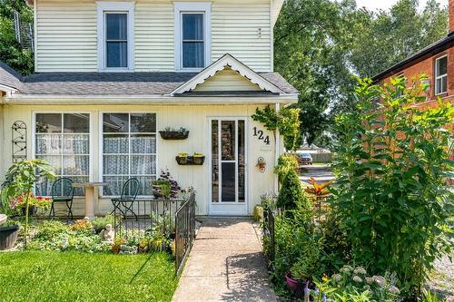 124 Main Street W, Port Colborne, ON - Outdoor