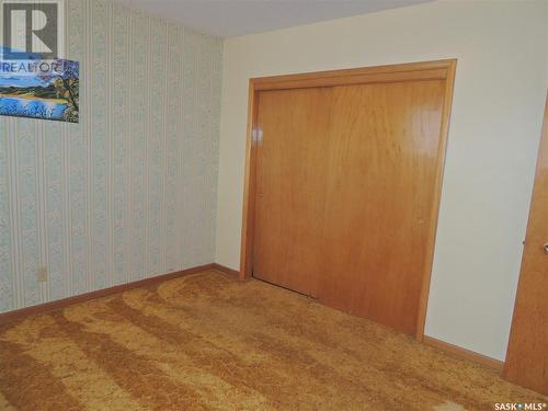 503 Mcleod Avenue, Estevan, SK - Indoor Photo Showing Other Room