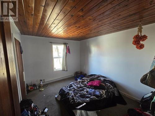 4525 Park Avenue, Terrace, BC - Indoor Photo Showing Bedroom