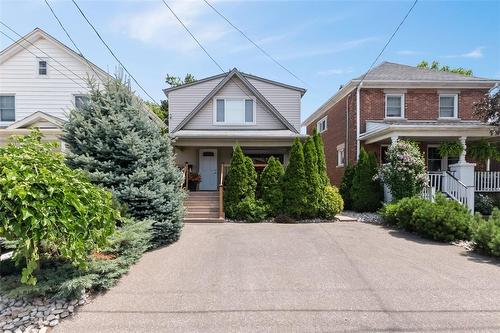 152 York Street, St. Catharines, ON - Outdoor With Facade