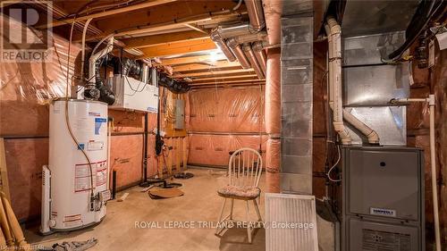 2738 Devon Road, London, ON - Indoor Photo Showing Basement