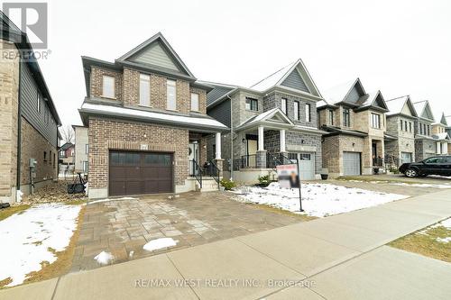 172 Hollybrook Tr, Kitchener, ON - Outdoor With Facade