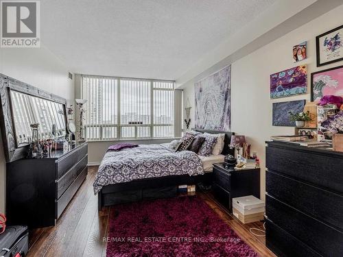 #1602 -285 Enfield Pl, Mississauga, ON - Indoor Photo Showing Bedroom