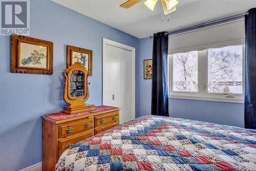1790 Westview Point Rd, Smith-Ennismore-Lakefield, ON - Indoor Photo Showing Bedroom