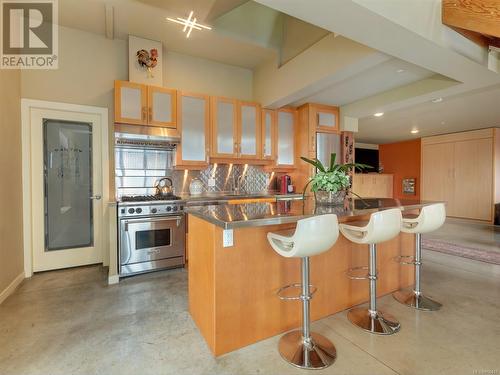 412 455 Sitkum Rd, Victoria, BC - Indoor Photo Showing Kitchen