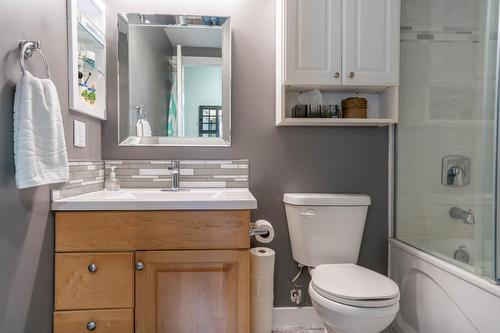 201 - 51 Ridgemont Drive, Fernie, BC - Indoor Photo Showing Bathroom