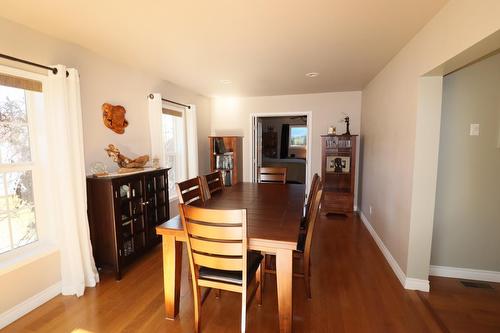 2275 Selkirk Place, Grand Forks, BC - Indoor Photo Showing Dining Room
