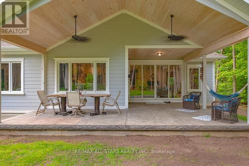 228 Riverside Dr, Kawartha Lakes, ON - Outdoor With Deck Patio Veranda With Exterior