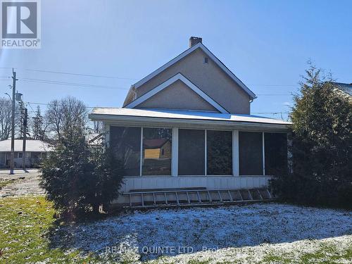 8 Rogers Street, Prince Edward County, ON - Outdoor