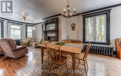 30 Head Street, Mapleton, ON - Indoor With Fireplace