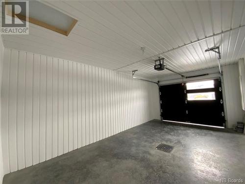 36 Rue Volpé, Edmundston, NB - Indoor Photo Showing Garage