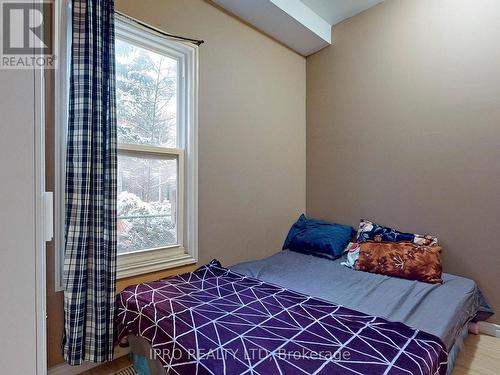 4 Mcmurchy Avenue S, Brampton, ON - Indoor Photo Showing Bedroom