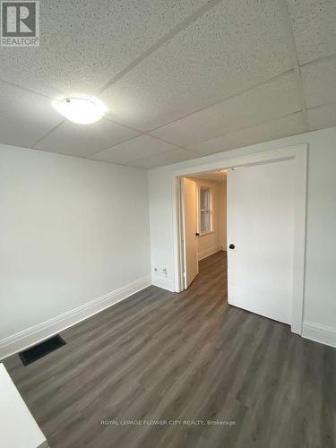 1387 Barton Street E, Hamilton, ON - Indoor Photo Showing Other Room