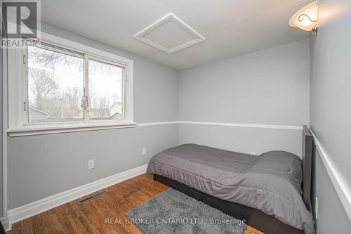 25 Sharpe Ave, Welland, ON - Indoor Photo Showing Bedroom
