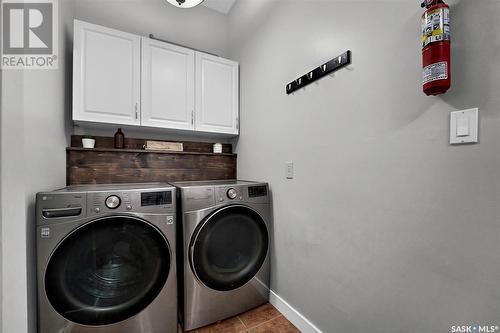 308 1St Avenue E, Blaine Lake, SK - Indoor Photo Showing Laundry Room