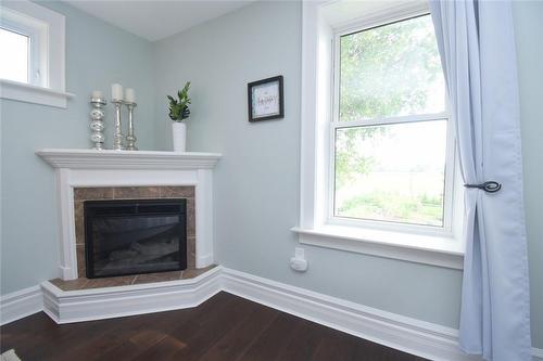 7 Thirteenth Street W, Simcoe, ON - Indoor With Fireplace