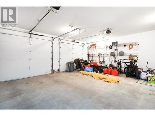 3638 Parri Road, Tappen, BC - Indoor Photo Showing Garage