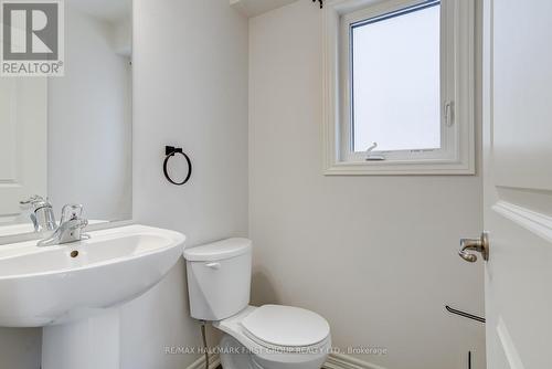 9541 Tallgrass Ave, Niagara Falls, ON - Indoor Photo Showing Bathroom