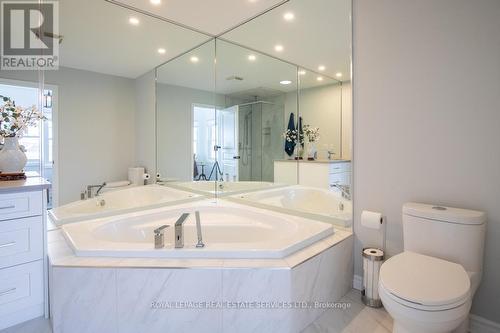 #17 -88 Lakeport Rd, St. Catharines, ON - Indoor Photo Showing Bathroom