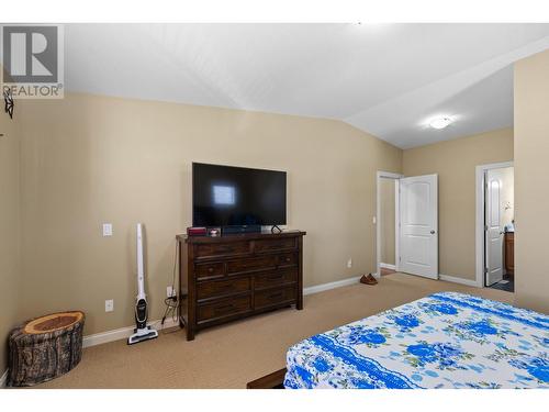 940 Mayfair Road, Kelowna, BC - Indoor Photo Showing Bedroom