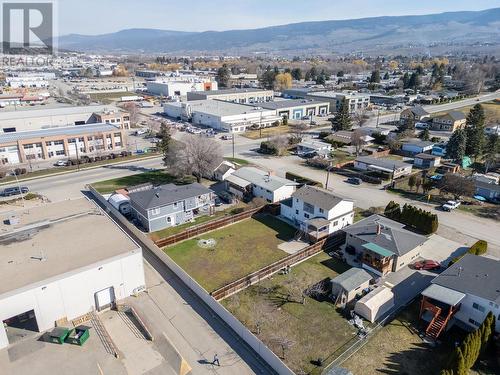 940 Mayfair Road, Kelowna, BC - Outdoor With View