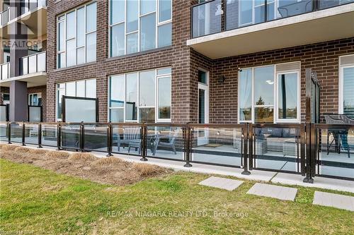 117 - 16 Concord Place, Grimsby, ON - Outdoor