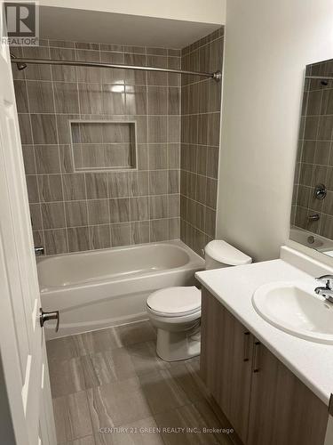 19 Gauley Drive, Centre Wellington, ON - Indoor Photo Showing Bathroom