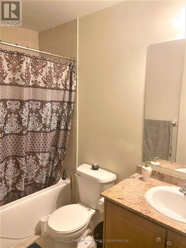 66 Pilkington Drive, Toronto, ON - Indoor Photo Showing Bathroom