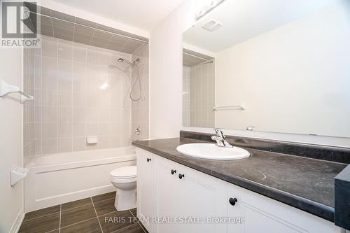 48 Nicort Rd, Wasaga Beach, ON - Indoor Photo Showing Bathroom