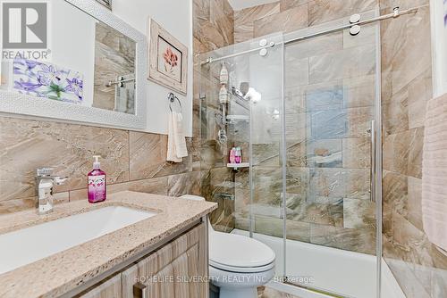 1 Inlet Mews, Toronto, ON - Indoor Photo Showing Bathroom