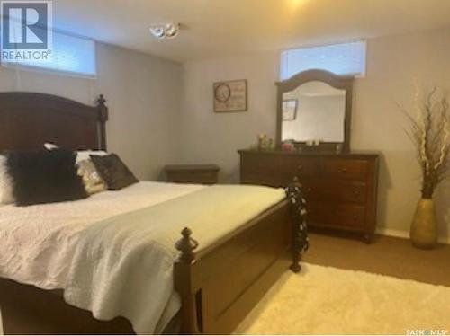 117 Coronation Drive, Canora, SK - Indoor Photo Showing Bedroom