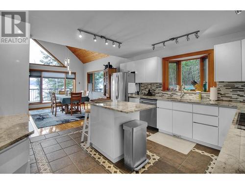 3813 Stones Bay Road, Fort St. James, BC - Indoor Photo Showing Kitchen With Upgraded Kitchen