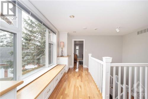 18 Marchbrook Circle, Ottawa, ON - Indoor Photo Showing Other Room