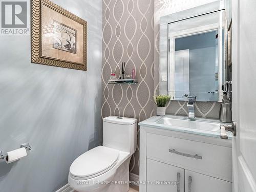 3 Hillpath Cres, Brampton, ON - Indoor Photo Showing Bathroom