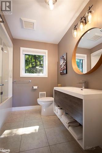 340 Healey Lake, Archipelago South, ON - Indoor Photo Showing Bathroom