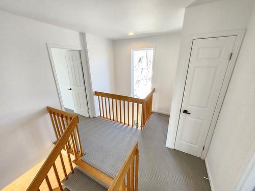 Mezzanine - 535 Rue Drapeau, Laval (Sainte-Rose), QC - Indoor Photo Showing Other Room