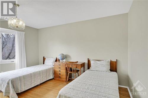 10 Pentland Crescent, Ottawa, ON - Indoor Photo Showing Bedroom