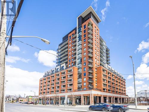 #304 -3091 Dufferin St, Toronto, ON - Outdoor With Facade