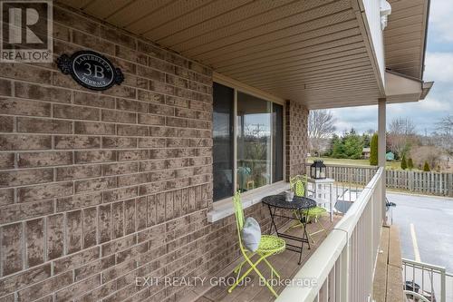 #B3 -37 Lakebreeze Crt, Prince Edward County, ON - Outdoor With Exterior