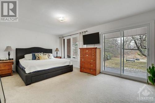 246 High Street, Carleton Place, ON - Indoor Photo Showing Bedroom