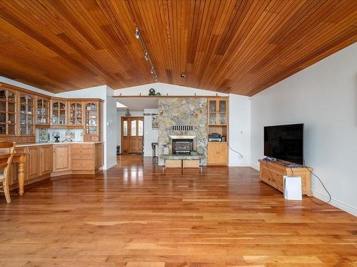 1695 Wall Beach Rd, Nanoose Bay, BC - Indoor Photo Showing Other Room With Fireplace