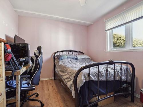 Chambre Ã Â coucher - 33 65E Avenue, Saint-Eustache, QC - Indoor Photo Showing Bedroom