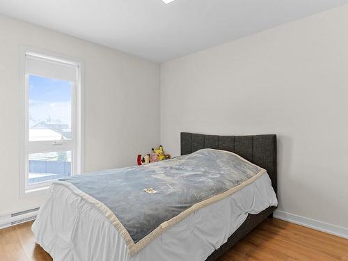 Bedroom - 133 Rue Pierre-Dionne, Salaberry-De-Valleyfield, QC - Indoor Photo Showing Bedroom