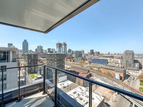 Balcon - 2152-101 Rue Peel, Montréal (Le Sud-Ouest), QC - Outdoor With View With Exterior