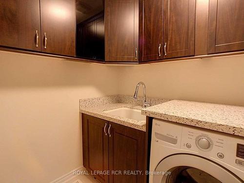 75 Dr. George Burrows Pkwy E, Georgina, ON - Indoor Photo Showing Laundry Room