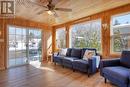 8 Poplar Lane, Pointe Du Chene, NB  - Indoor Photo Showing Living Room 