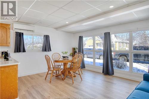 8 Poplar Lane, Pointe Du Chene, NB - Indoor Photo Showing Dining Room