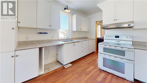 19 Gore Street, Gore Bay, ON - Indoor Photo Showing Kitchen With Double Sink