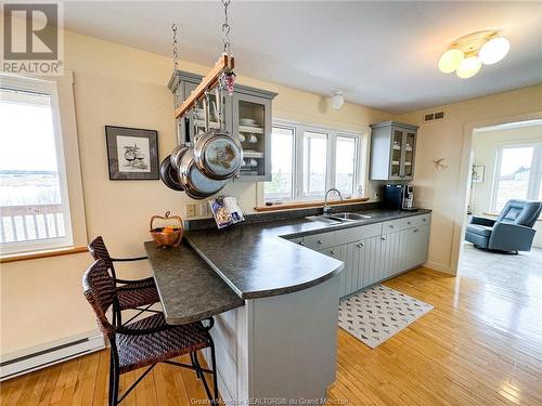 300 Coates Mills Rd, Sainte-Marie-De-Kent, NB - Indoor Photo Showing Kitchen With Double Sink
